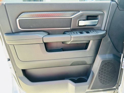New 2025 RAM 2500 Big Horn image 9