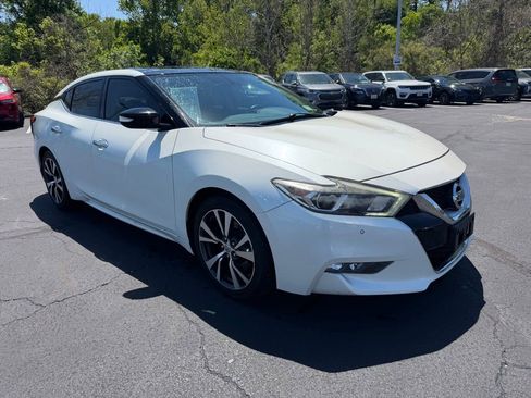 Used 2017 Nissan Maxima 3.5 SL FWD image 4