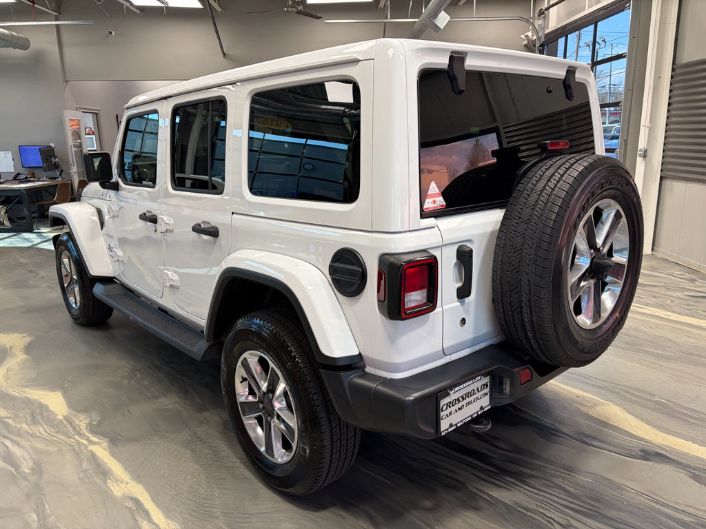 Used 2018 Jeep Wrangler Unlimited Sahara w/ Uconnect 4C Nav & Sound Group AWD/4WD image 31