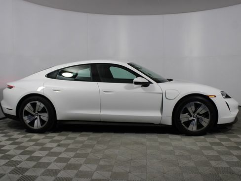 Used 2023 Porsche Taycan RWD image 34