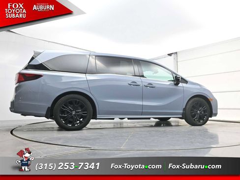 Used 2025 Honda Odyssey Sport-L image 19