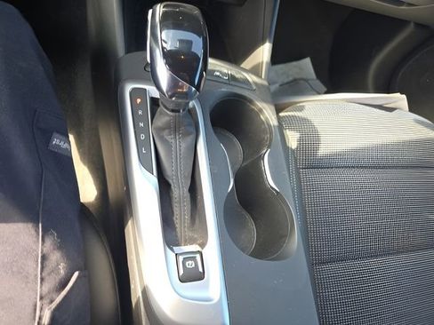 Used 2025 Buick Envista Preferred w/ Convenience I Package image 18