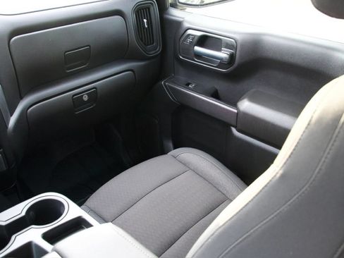 Used 2026 Chevrolet Silverado 1500 Custom RWD image 16