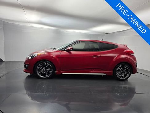Used 2016 Hyundai Veloster Turbo w/ Option Group 04 FWD image 8