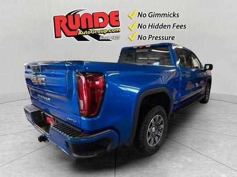 Used 2024 GMC Sierra 1500 AT4 w/ Technology Package AWD/4WD image 6