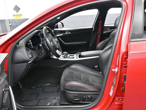 Used 2023 Kia Stinger GT2 AWD/4WD image 11