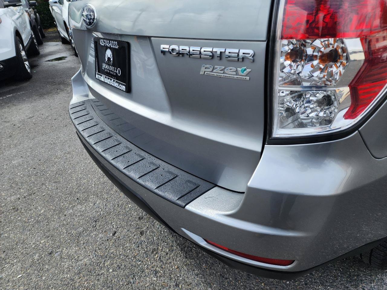Used 2010 Subaru Forester 2.5X Premium w/ Popular Equipment Group 5B AWD/4WD image 37
