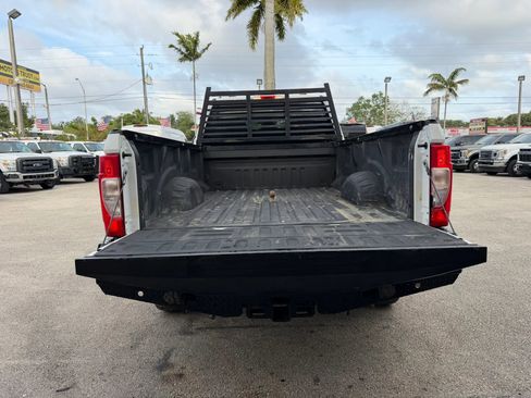 Used 2020 Ford F350 XL w/ Power Equipment Group image 5