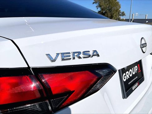 New 2025 Nissan Versa S image 15