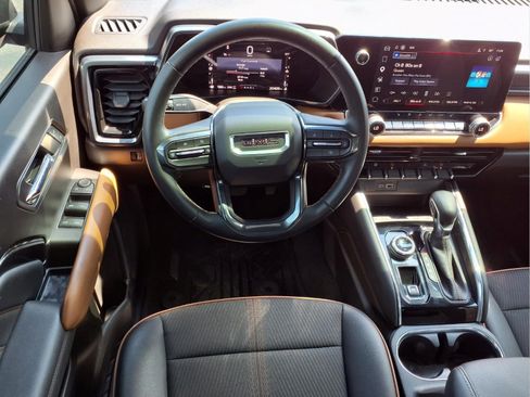 Used 2023 GMC Canyon AT4 AWD/4WD image 7