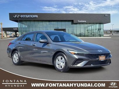 New 2026 Hyundai Elantra SE