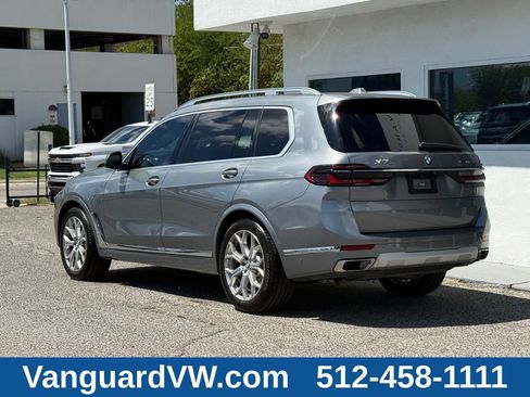 Used 2023 BMW X7 xDrive40i w/ Premium Package AWD/4WD image 8