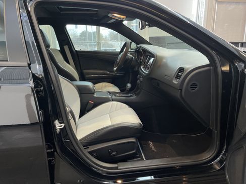 Used 2022 Dodge Charger SRT Hellcat image 38