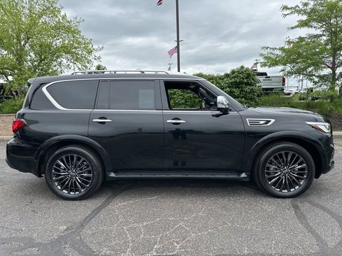 Certified 2023 INFINITI QX80 Sensory w/ Cargo Package AWD/4WD image 16