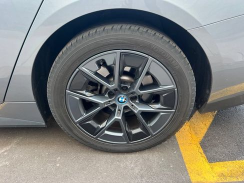 Used 2023 BMW i4 eDrive35 w/ Premium Package RWD image 17