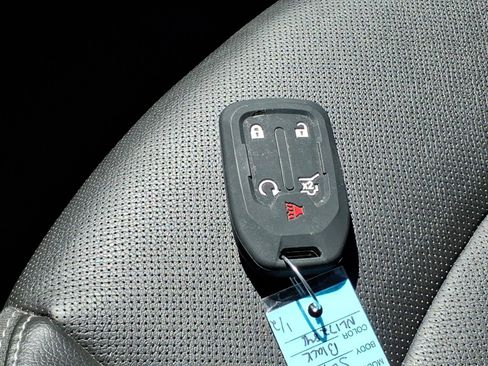 Used 2022 GMC Terrain SLT AWD/4WD image 24