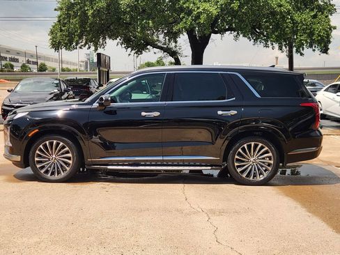 Used 2025 Hyundai Palisade Calligraphy FWD image 4