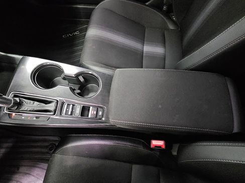 Certified 2025 Honda Civic Sport image 20