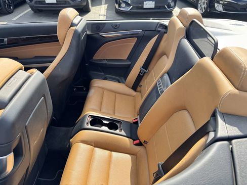 Used 2014 Mercedes-Benz E 550 Cabriolet image 31