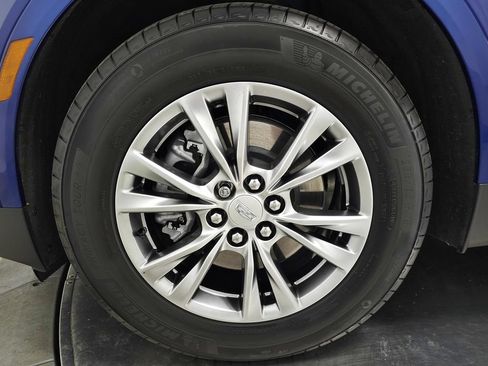 Certified 2023 Cadillac XT5 Premium Luxury w/ Technology Package AWD/4WD image 14