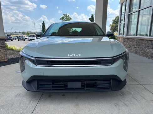 Used 2025 Kia K4 FWD image 3