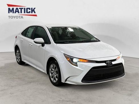 New 2026 Toyota Corolla LE image 1