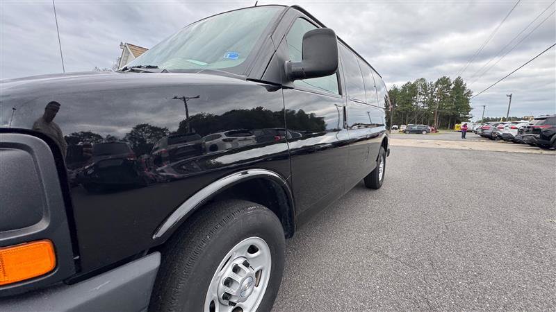 Used 2015 Chevrolet Express 2500 LS RWD image 14