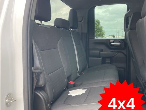 Used 2022 Chevrolet Silverado 2500 W/T w/ WT Fleet Convenience Package AWD/4WD image 37
