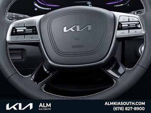 New 2025 Kia Telluride LX FWD image 22