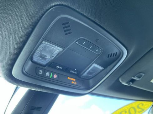 Used 2023 Chevrolet Traverse LT w/ LPO, Floor Liner Package image 34