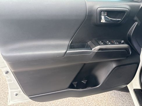 Used 2019 Toyota Tacoma TRD Pro image 25