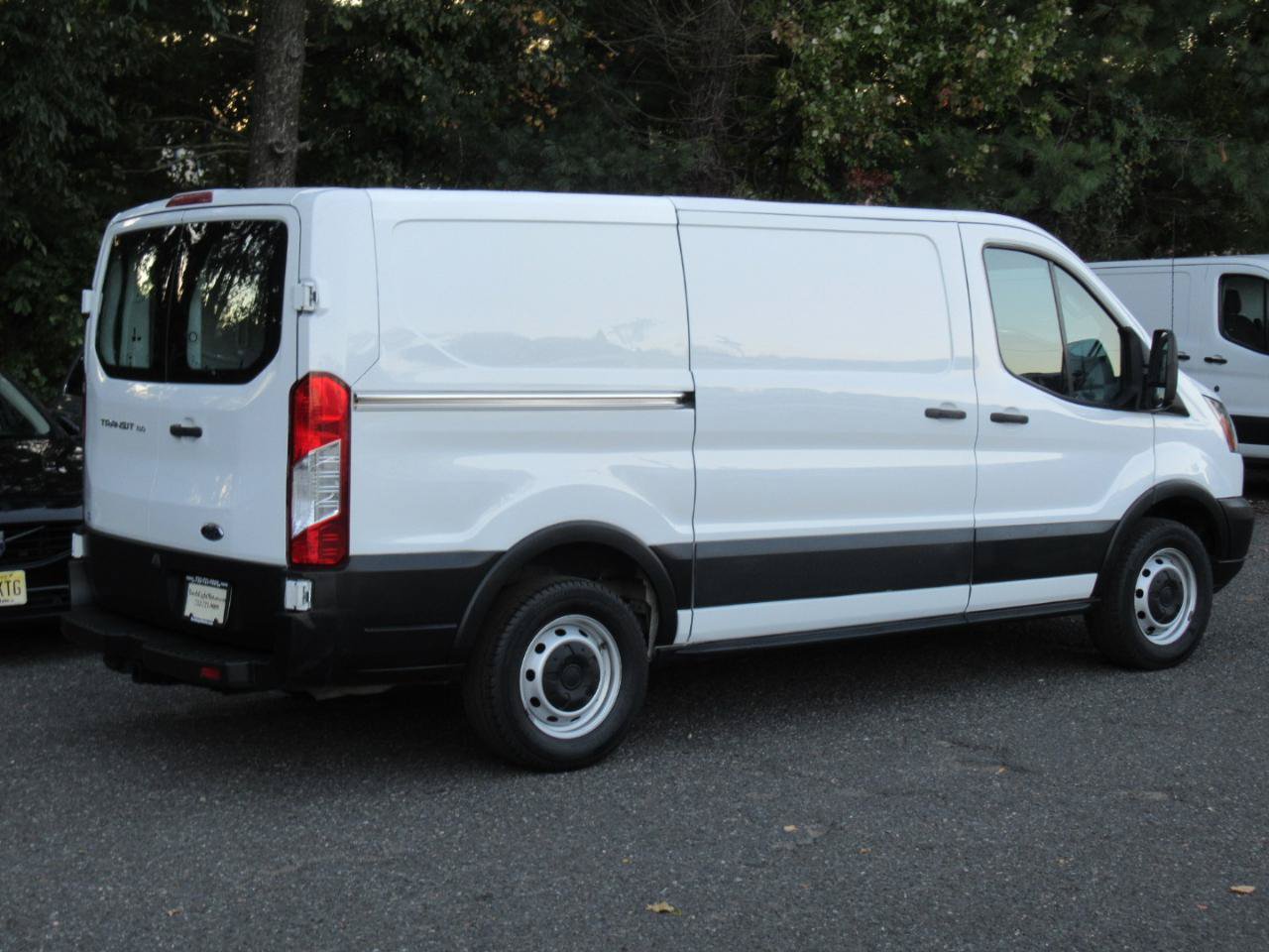 Used 2019 Ford Transit 150 130 Low Roof RWD image 6