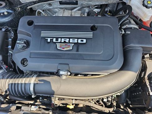 Used 2020 Cadillac XT4 Sport w/ Cold Weather Package image 29