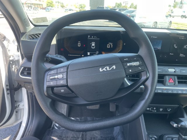 Used 2025 Kia K4 FWD image 19