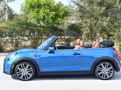 Used 2023 MINI Cooper S image 27