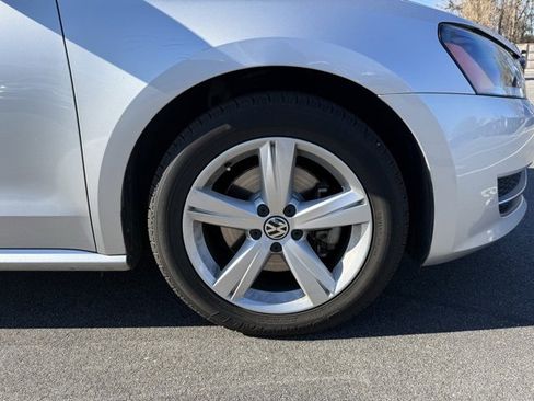 Used 2012 Volkswagen Passat 2.5 SE image 13