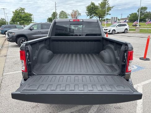 Used 2024 RAM 1500 Big Horn AWD/4WD image 2