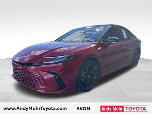 Used 2025 Toyota Camry XSE w/ Premium Plus Package AWD/4WD image 3