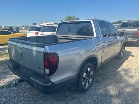 Used 2017 Honda Ridgeline RTL-E image 3