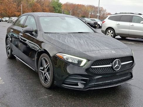 Used 2022 Mercedes-Benz A 220 4MATIC image 3