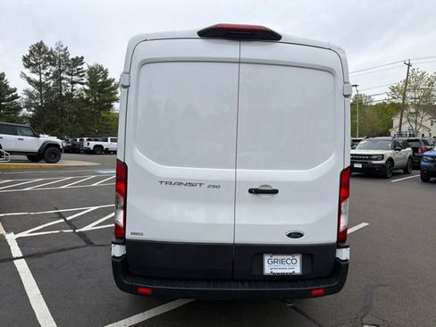 Used 2023 Ford Transit 250 Medium Roof AWD image 6