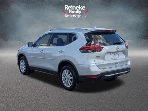 Used 2018 Nissan Rogue SV w/ Premium Package AWD/4WD image 8