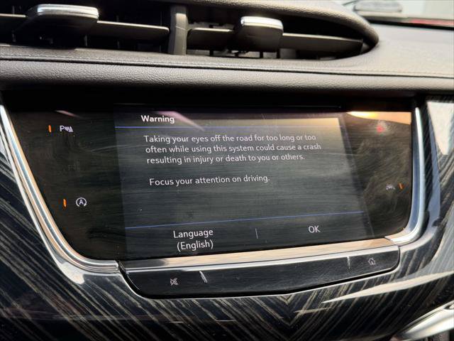 Used 2023 Cadillac XT6 Premium Luxury w/ LPO, Floor Liner Package AWD/4WD image 30