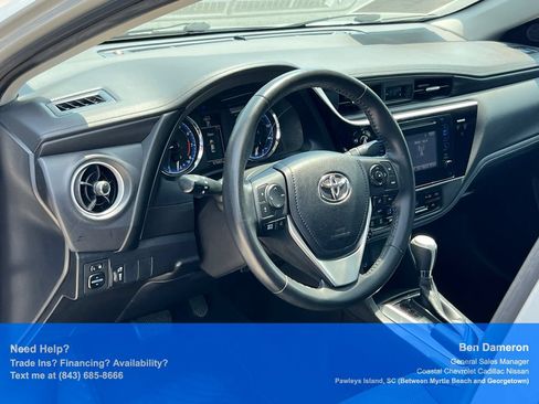 Used 2017 Toyota Corolla SE w/ Carpet Mat Package (TMS) FWD image 5