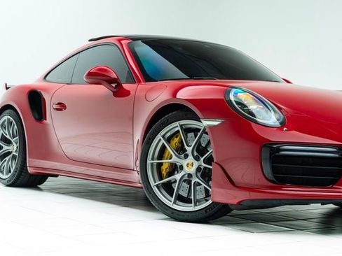 Used 2018 Porsche 911 Turbo S image 3