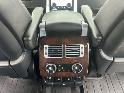 Used 2021 Land Rover Range Rover P525 Westminster Edition AWD/4WD image 20