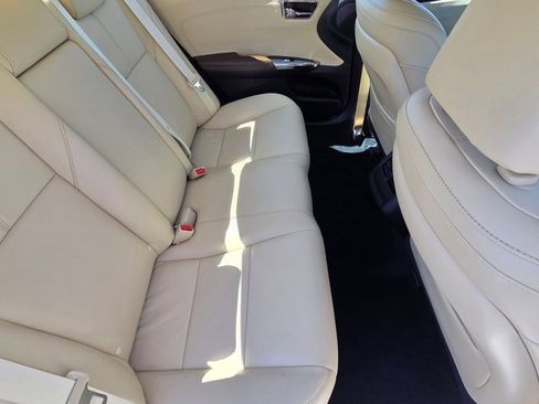 Used 2016 Toyota Avalon XLE Premium w/ Protection Package image 18