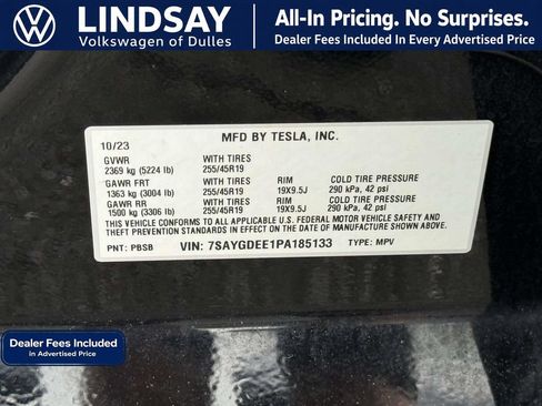 Used 2023 Tesla Model Y Long Range AWD/4WD image 28