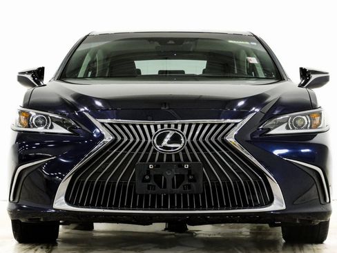 Used 2021 Lexus ES 350 w/ Premium Package image 2