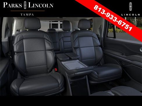 New 2026 Lincoln Navigator Reserve image 11